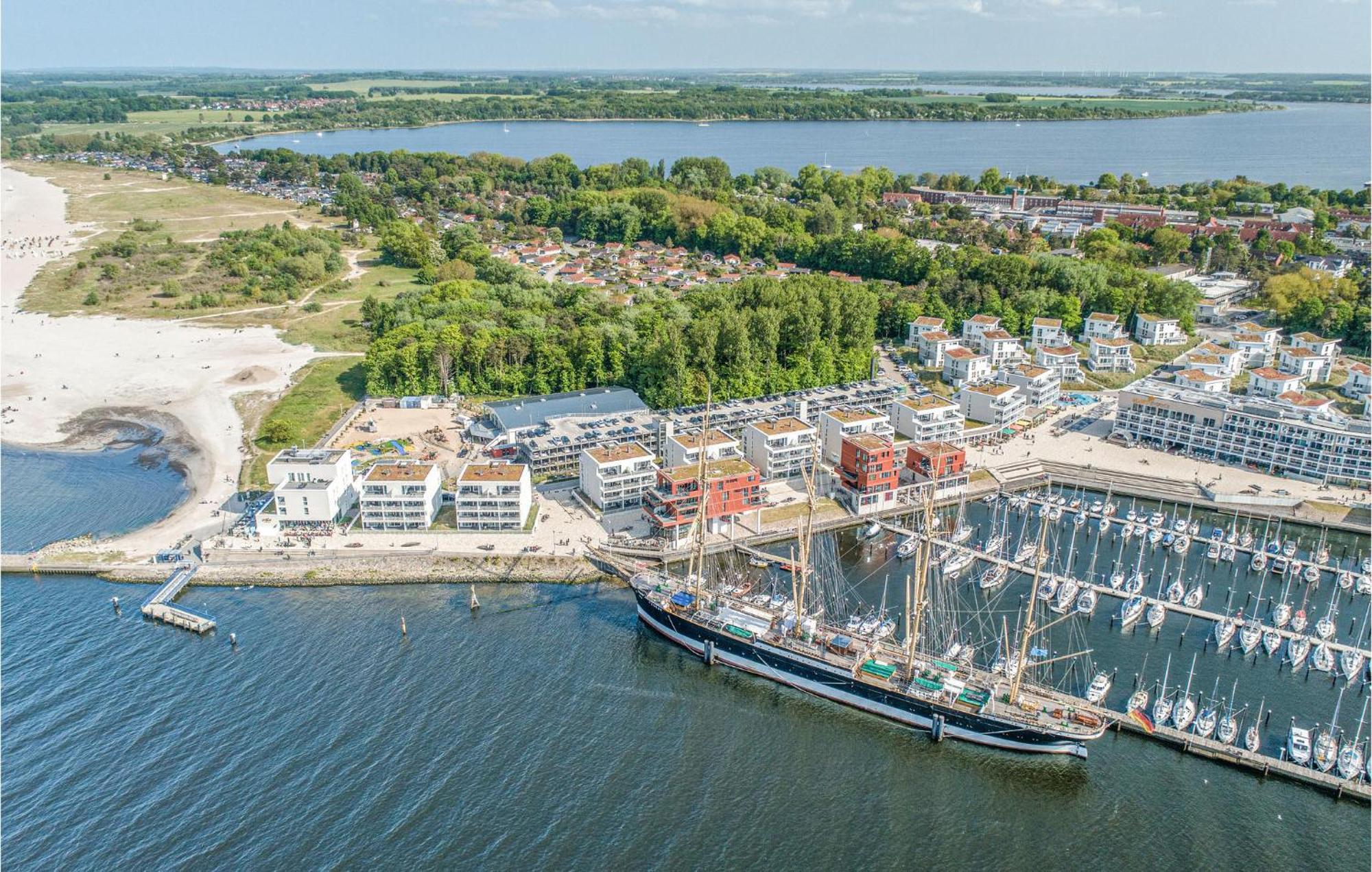 Amazing Apartment In Luebeck Travemuende With Wifi Zewnętrze zdjęcie
